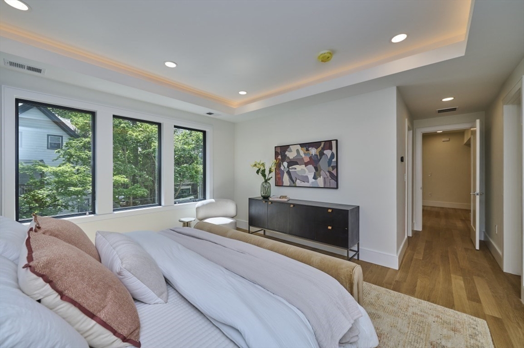 123 Fuller Street, Unit B Brookline, MA 02446 - Photo 20 of 41