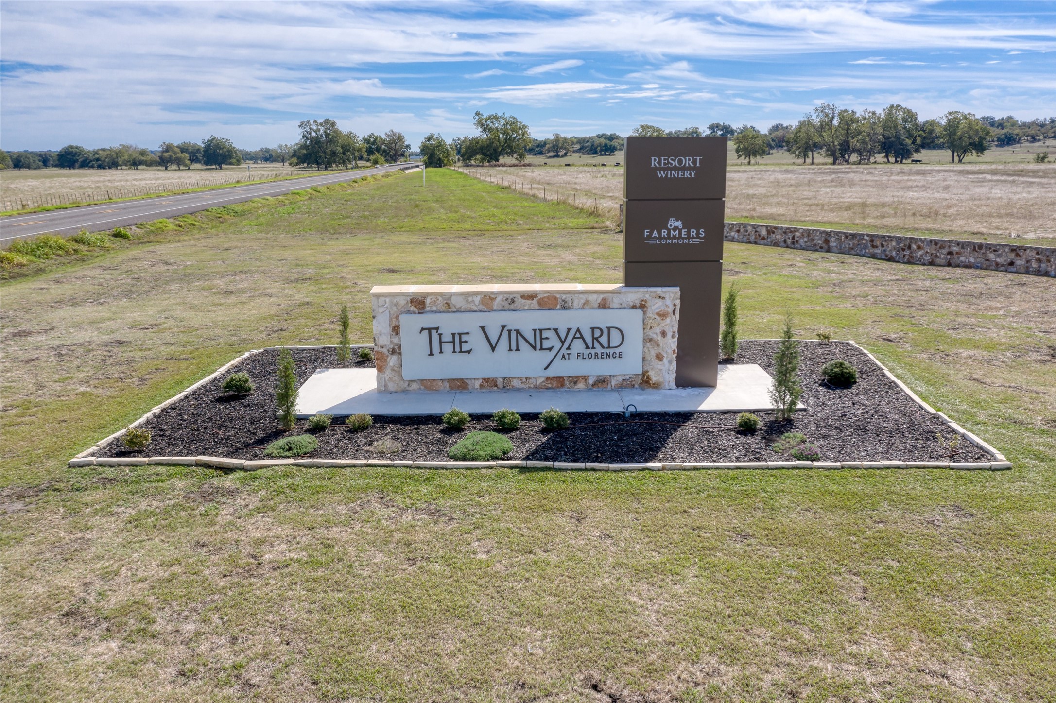 622 Strada Luca Florence, TX 76527 - Photo 2 of 13