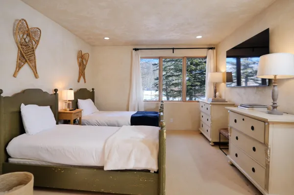 $7,500,000 | 130 Russell Drive, Mountain Village, CO 81435