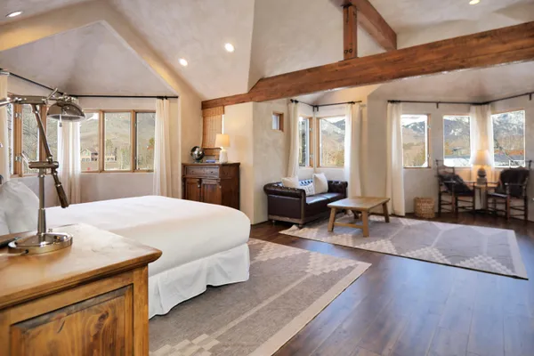 $7,500,000 | 130 Russell Drive, Mountain Village, CO 81435