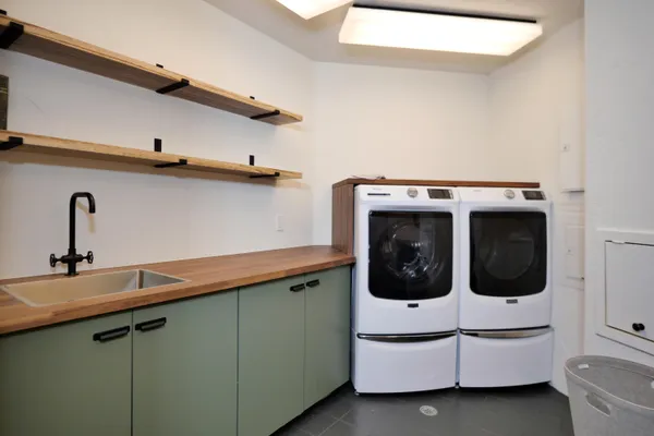 $7,500,000 | 130 Russell Drive, Mountain Village, CO 81435