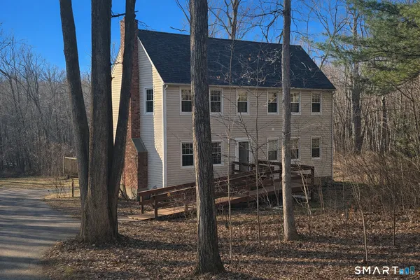 $629,900 | 59 Cedar Hill Road, Newtown, CT 06470