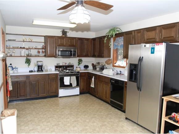 5 Kimball Hill Road Winhall, VT 05255 - Photo 5 of 24