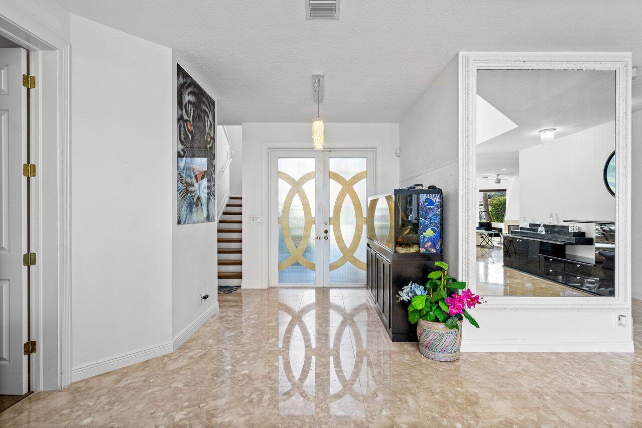 560 Southwest 15th Street Boca Raton, FL 33432 - Photo 14 of 57 062-560Southwest15thStreet-BocaRaton-FL-