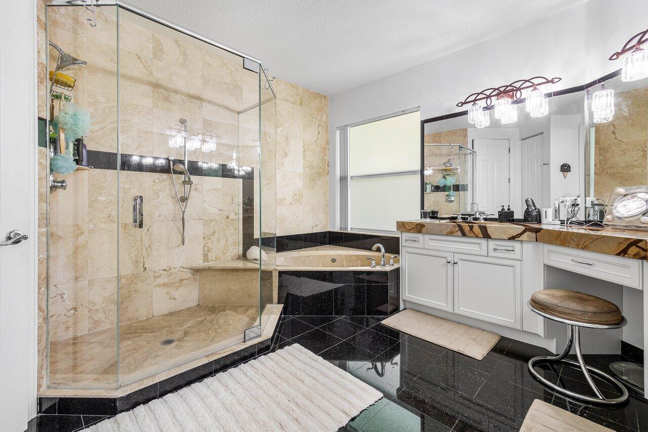 560 Southwest 15th Street Boca Raton, FL 33432 - Photo 39 of 57 025-560Southwest15thStreet-BocaRaton-FL-