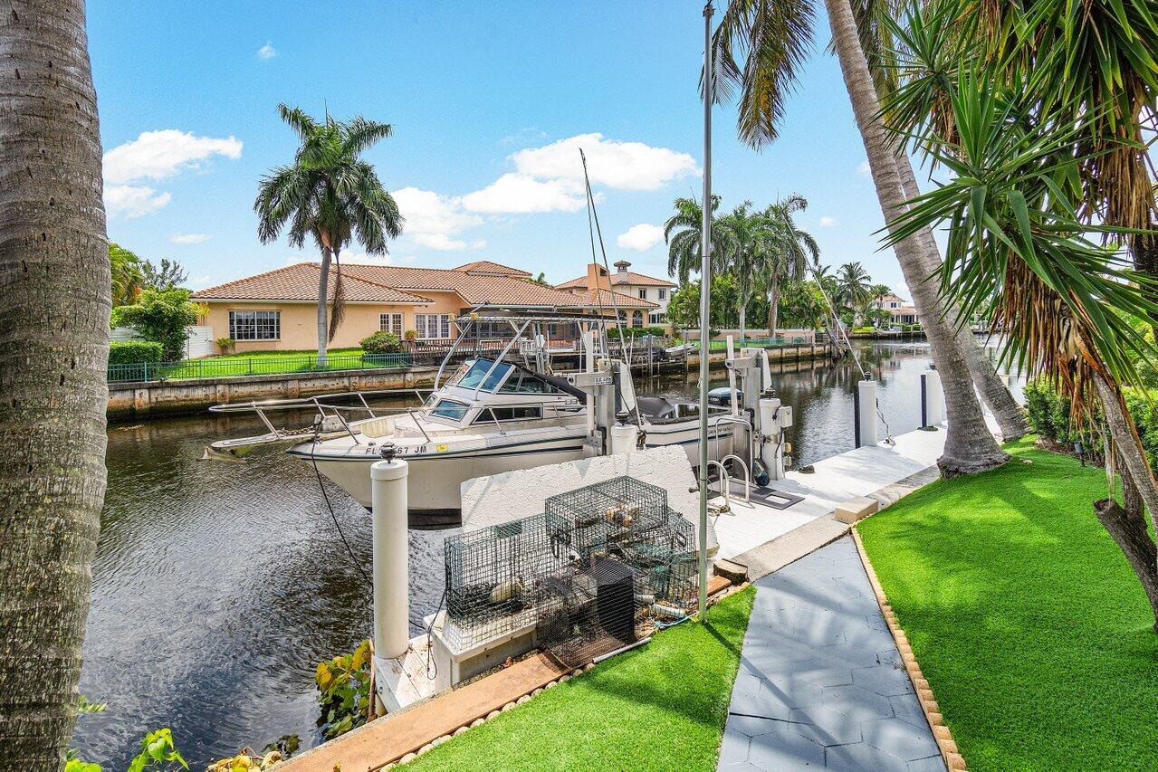 560 Southwest 15th Street Boca Raton, FL 33432 - Photo 7 of 57 036-560Southwest15thStreet-BocaRaton-FL-