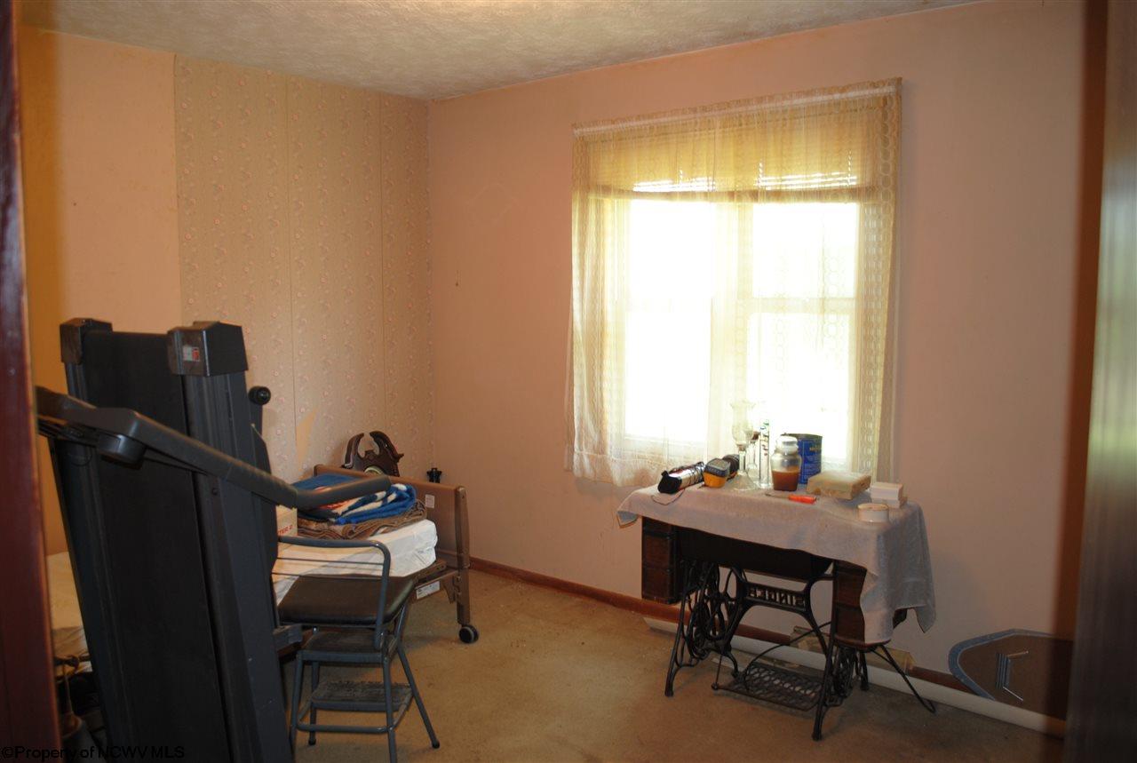 99 Snider Road Philippi, WV 26416 - Photo 6 of 11 Gallery Image 6