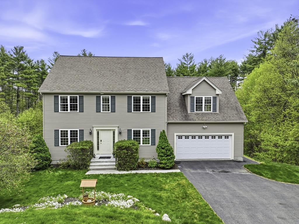 378 Moon Hill Road Northbridge, MA 01534 - Photo 1 of 38