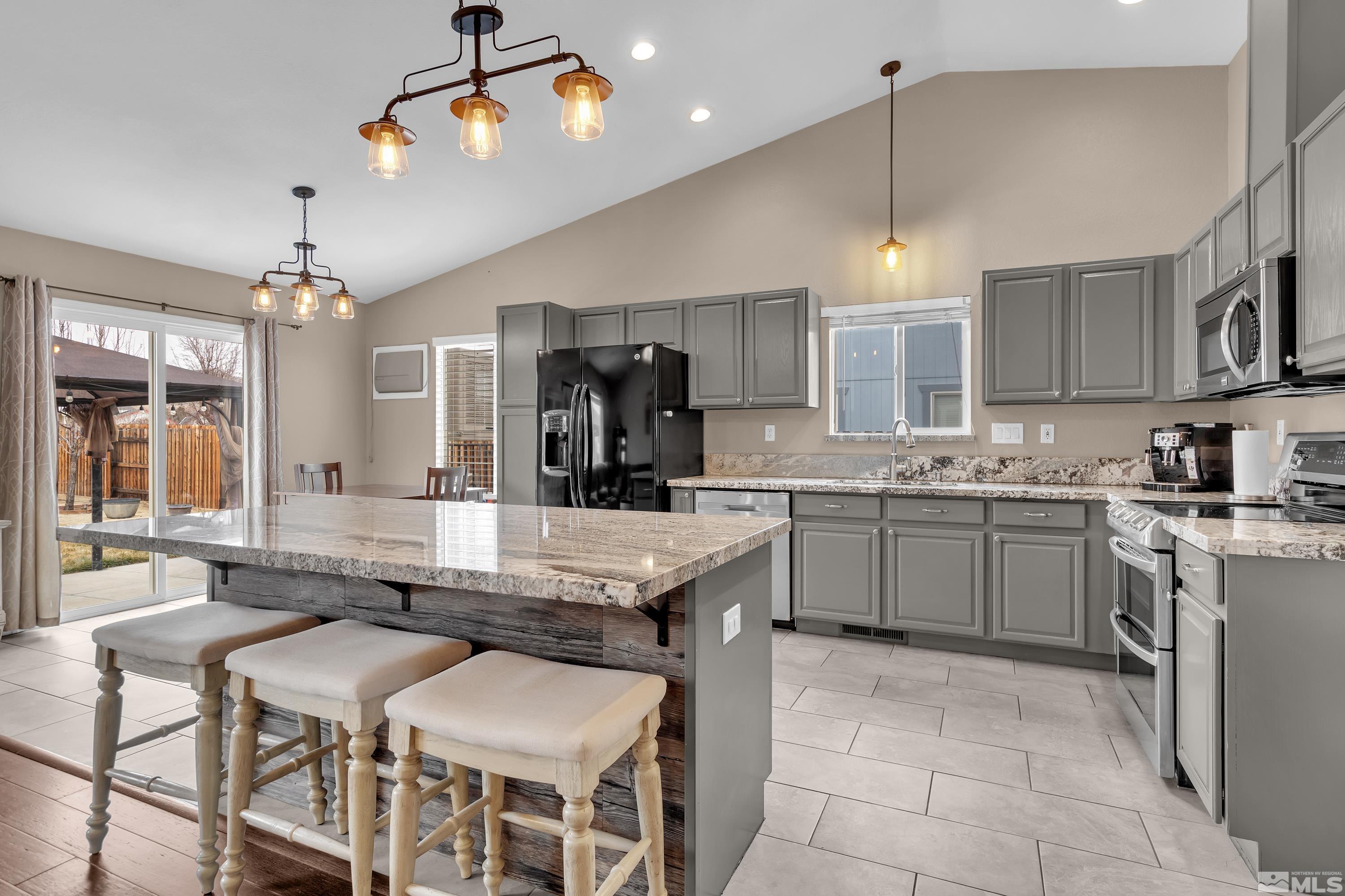 2283 Ruddy Way Sparks, NV 89441 - Photo 8 of 26 Photo 8