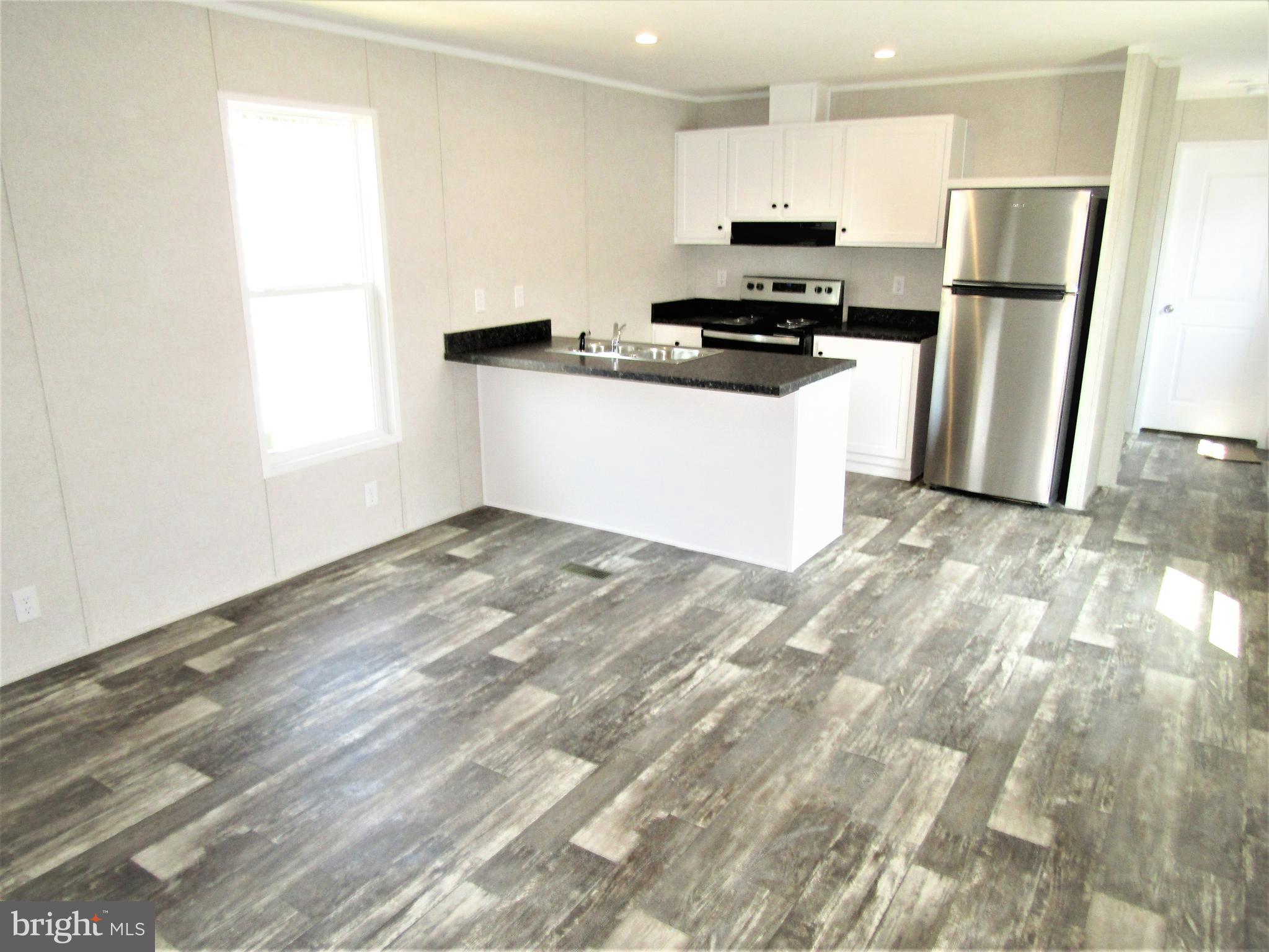 425 Keene Drive Perryman, MD 21130 - Photo 2 of 22