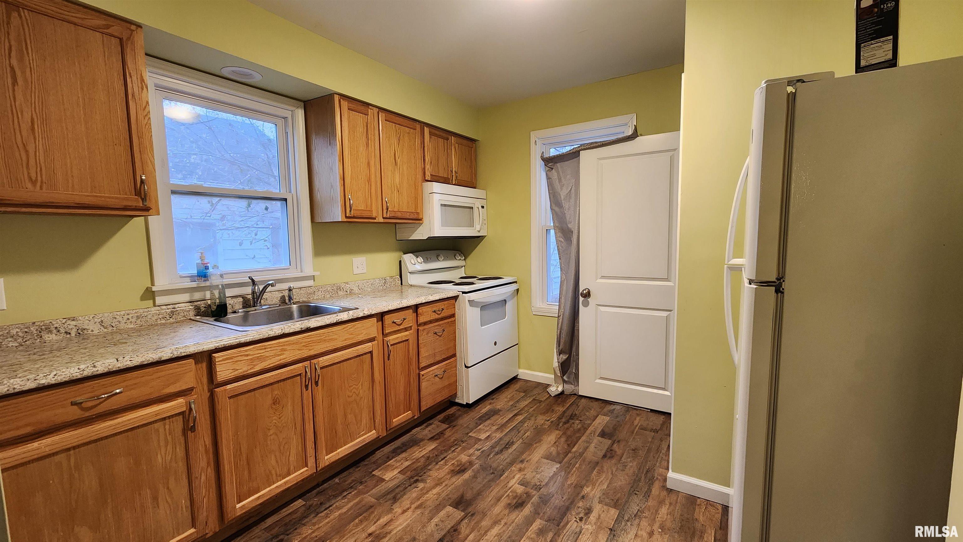 1503 East Carpenter Street Springfield, IL 62702 - Photo 4 of 10