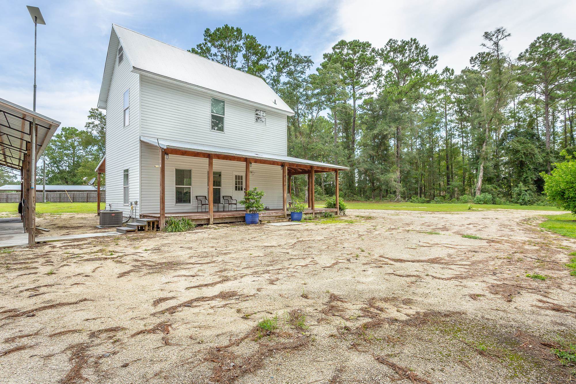 8256 Smith Creek Road Sopchoppy, FL 32358 - Photo 8 of 31