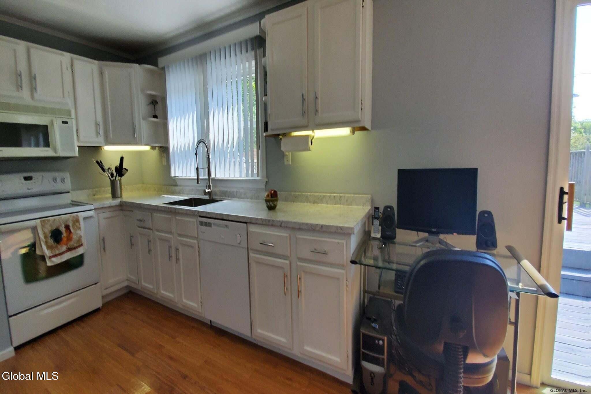 148 Van Dyke Road Bethlehem, NY 12054 - Photo 9 of 23 Kitchen2