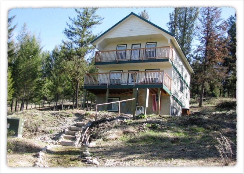 2 Pine Chee Road Oroville, WA 98844 - Photo 1 of 24