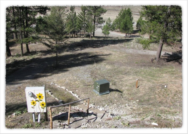 2 Pine Chee Road Oroville, WA 98844 - Photo 20 of 24