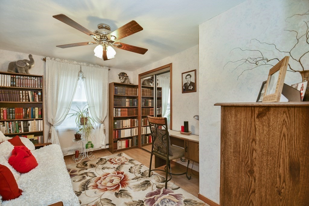 56 Barrows Road Worcester, MA 01609 - Photo 17 of 33 Gallery Image 17