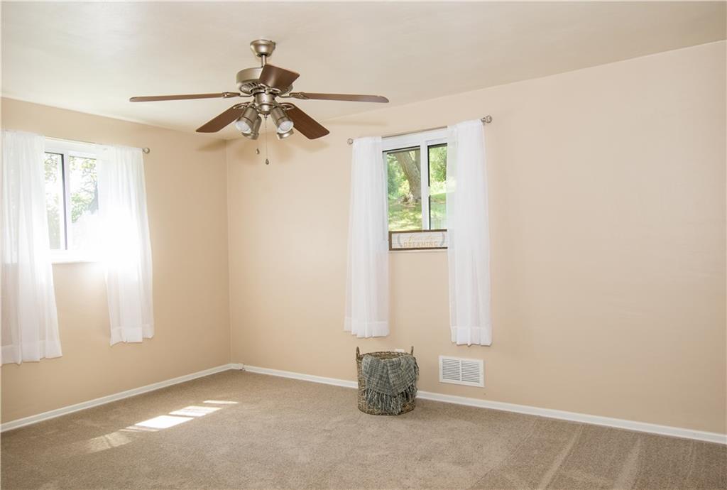 91 Fulton Road Canonsburg, PA 15317 - Photo 12 of 25 Gallery Image 12