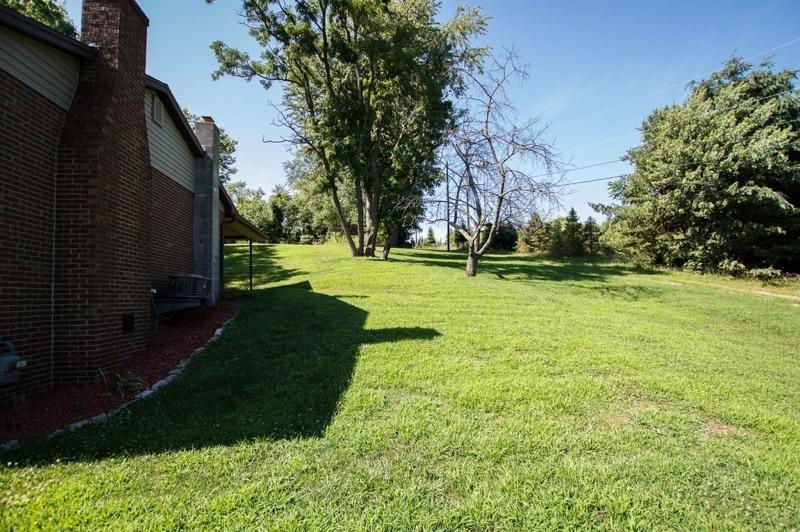 91 Fulton Road Canonsburg, PA 15317 - Photo 24 of 25 Gallery Image 24