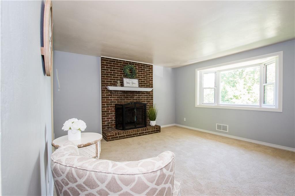 91 Fulton Road Canonsburg, PA 15317 - Photo 5 of 25 Gallery Image 5
