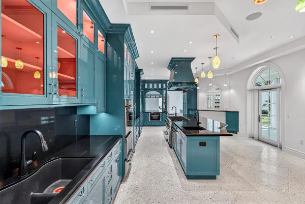 $8,750,000 | 720 North Ocean Boulevard, Delray Beach, FL 33483