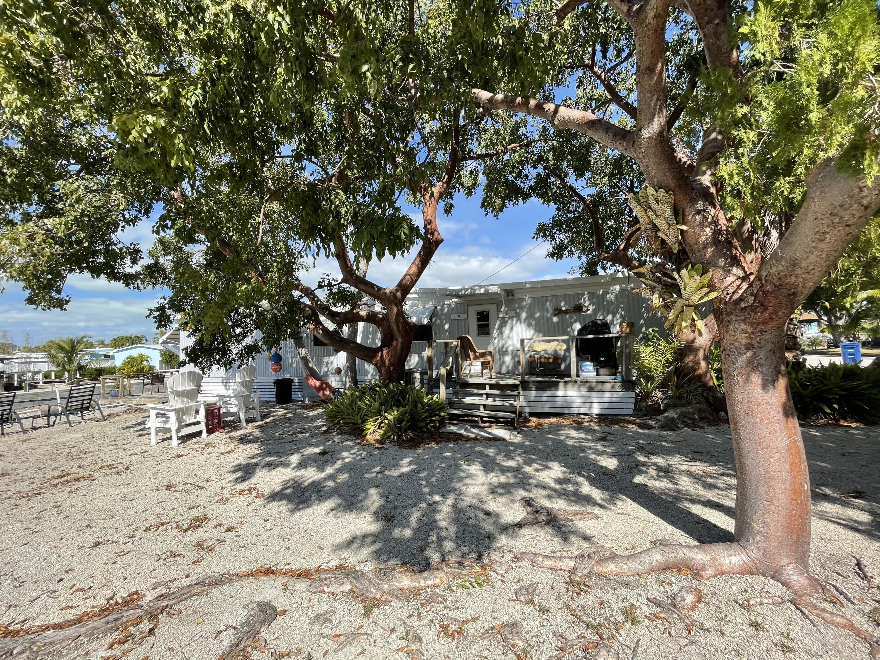 1107 Calder Road Key Largo, FL 33037 - Photo 4 of 46 IMG_1935