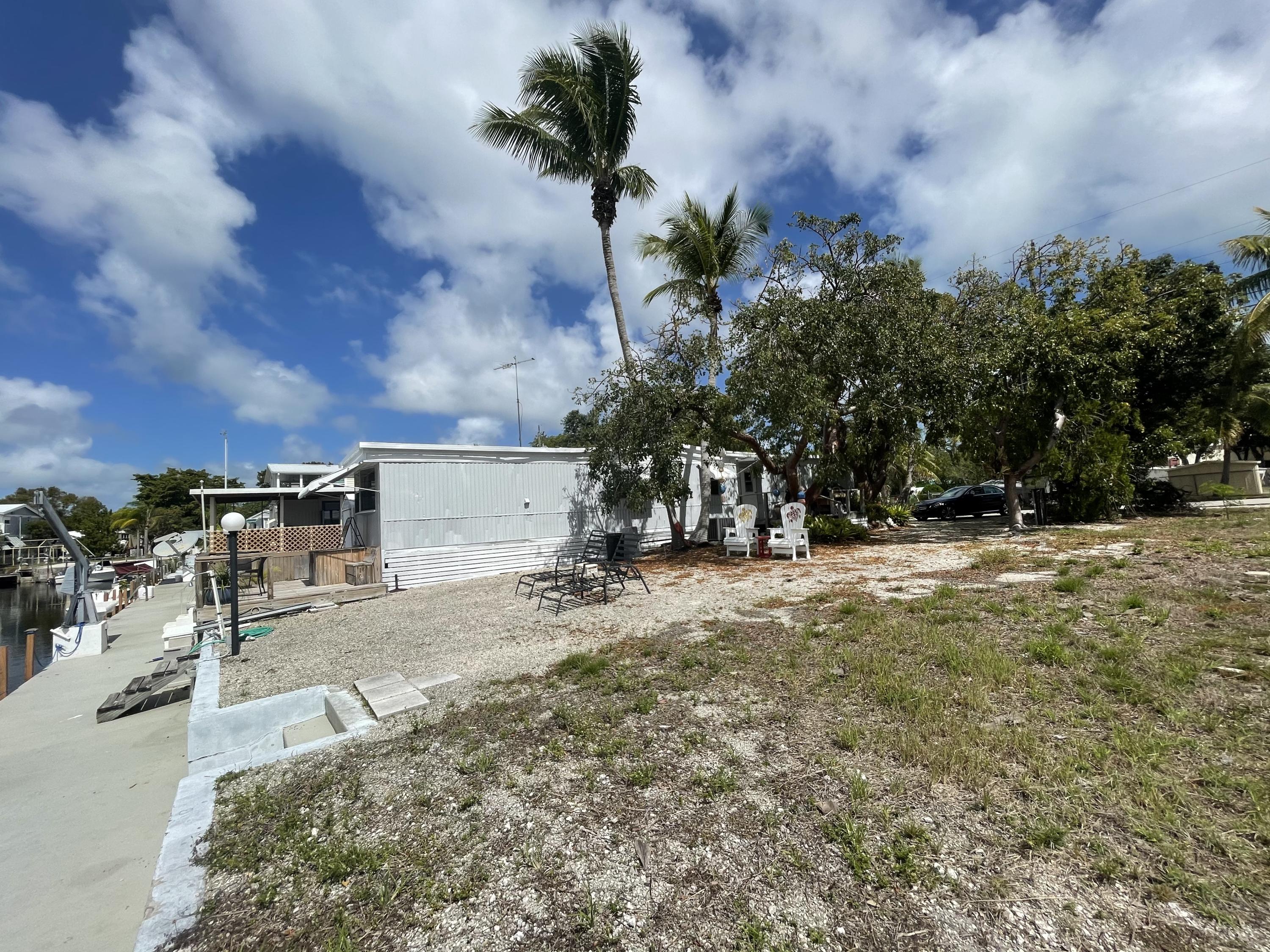 1107 Calder Road Key Largo, FL 33037 - Photo 42 of 46 IMG_2816
