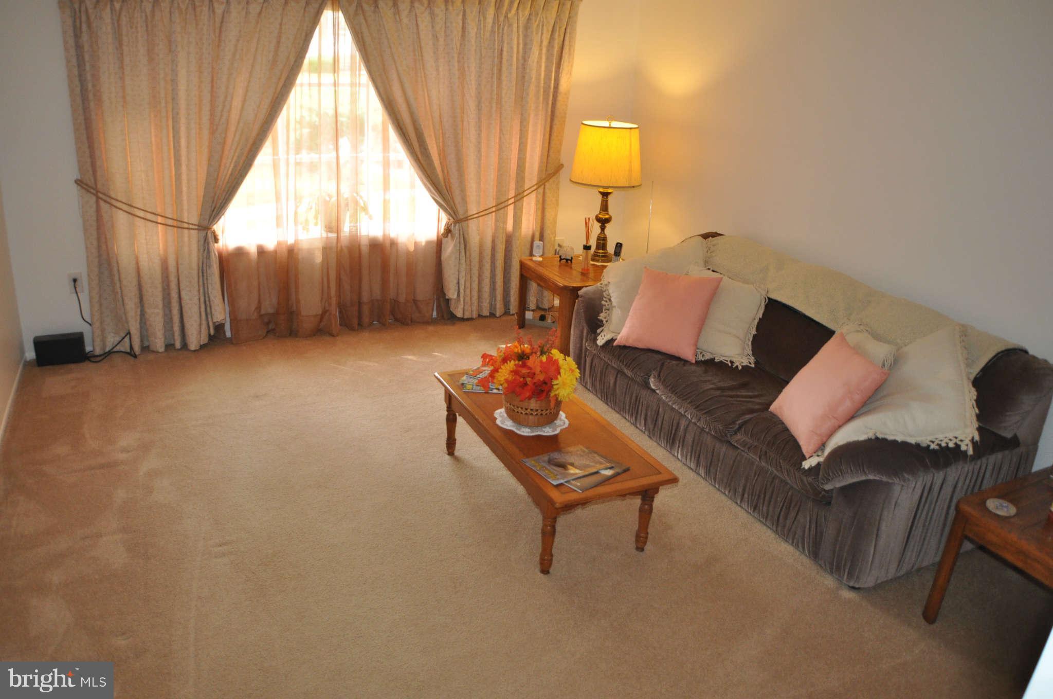 6325 Josephine Road Waldorf, MD 20601 - Photo 2 of 30 Living Room