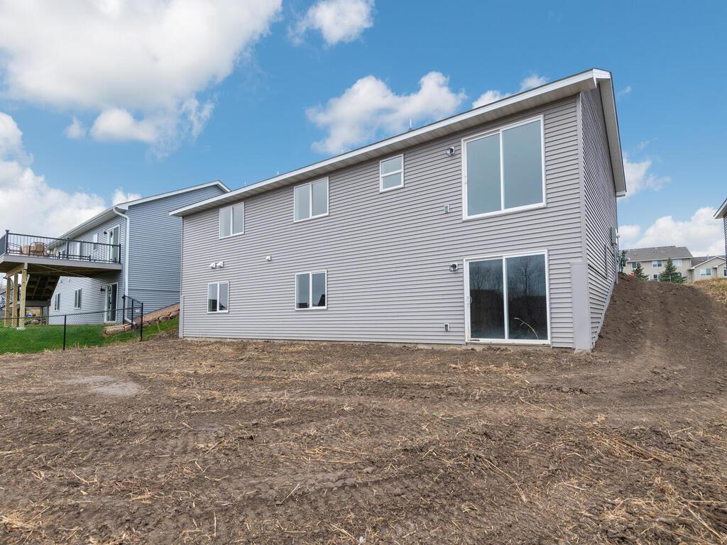 648 Hawthorne Lane Watertown, MN 55388 - Photo 33 of 35