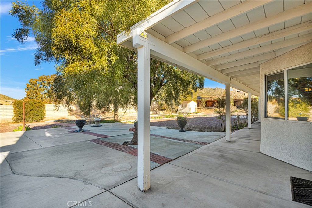 16620 Iwa Road Apple Valley, CA 92307 - Photo 38 of 50 a view of a patio
