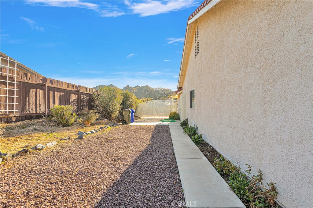 16620 Iwa Road Apple Valley, CA 92307 - Photo 45 of 50 a view of a pathway with a pathway