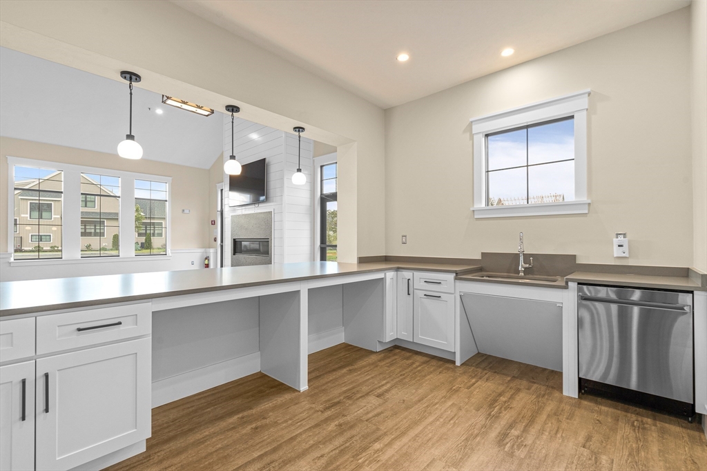 7 Pioneer Road, Unit 7 Framingham, MA 01701 - Photo 12 of 14 Gallery Image 12