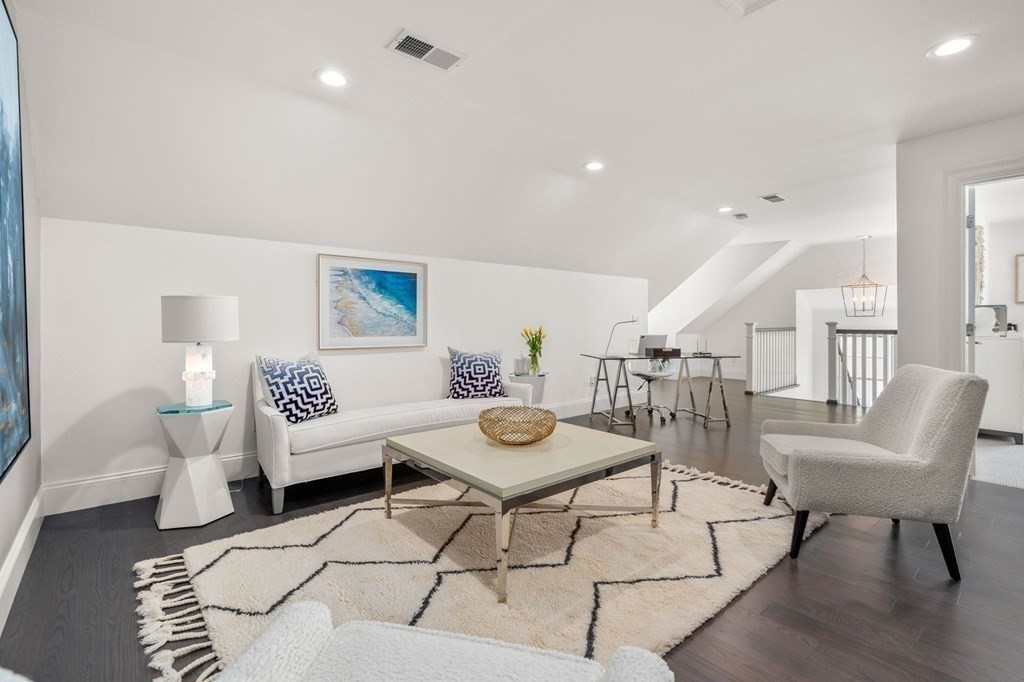 7 Pioneer Road, Unit 7 Framingham, MA 01701 - Photo 7 of 14 Gallery Image 7