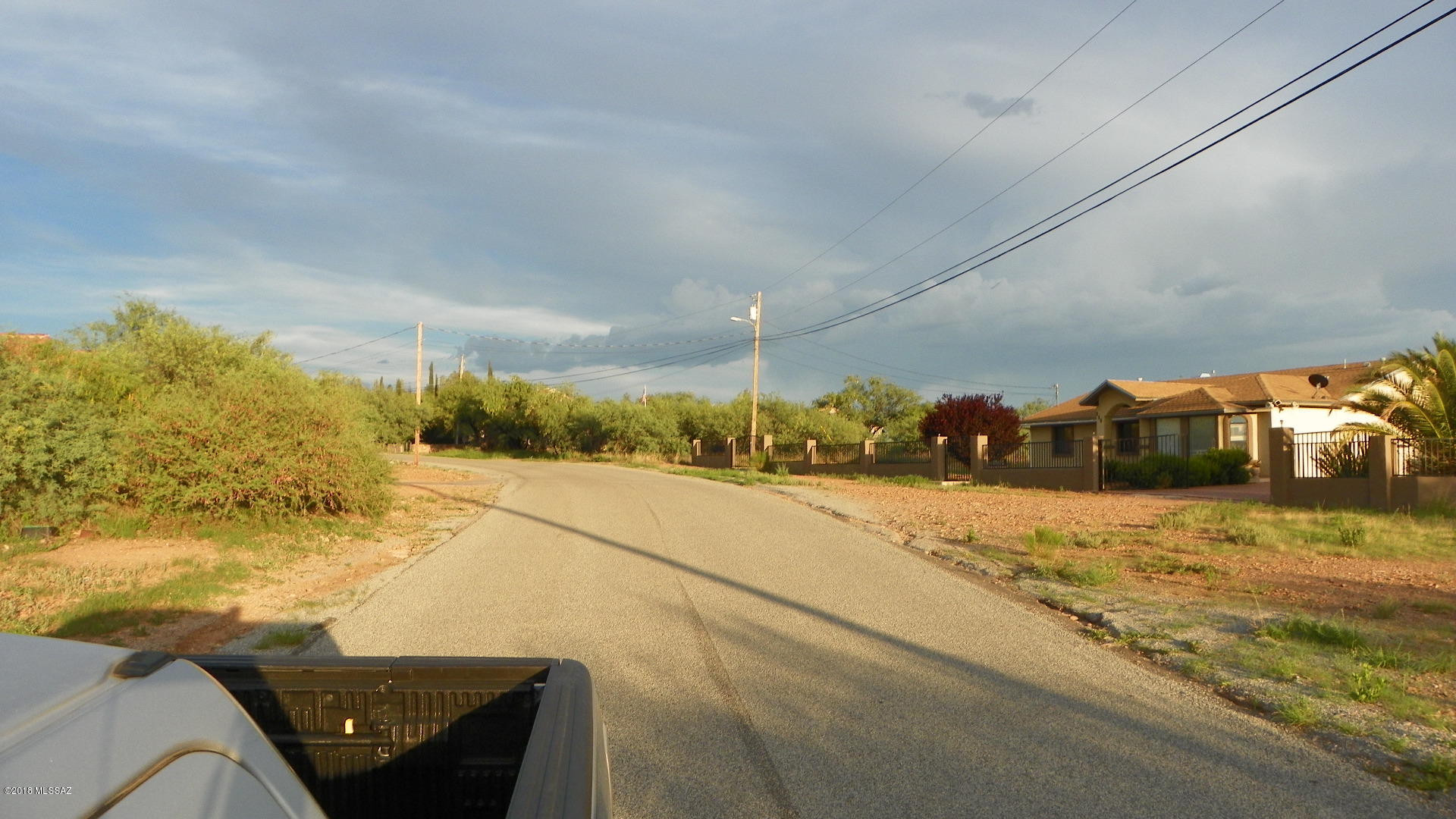 288 Valley View Drive, Unit 20 Rio Rico, AZ 85648 - Photo 3 of 4 a view of a terrace