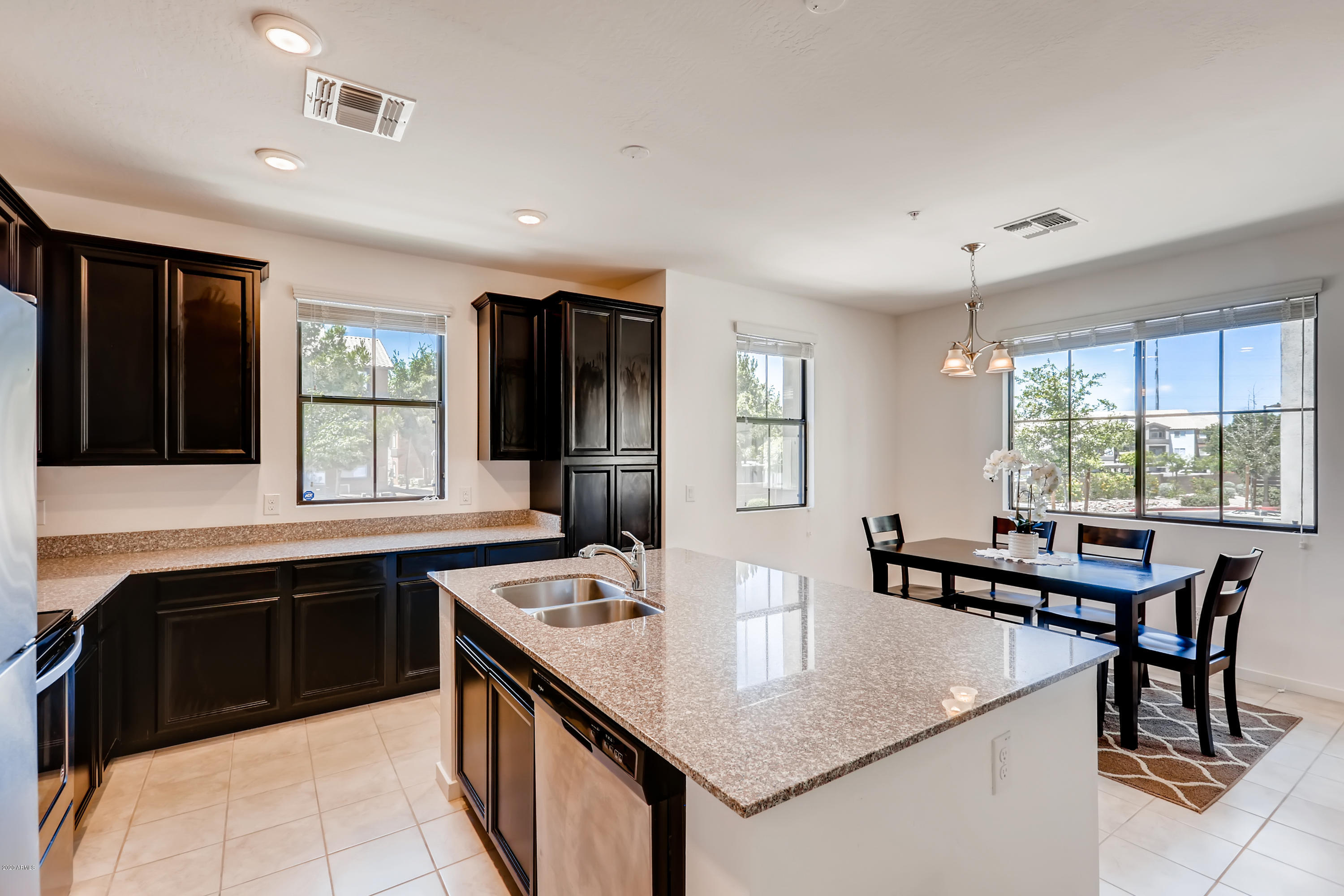 3900 East Baseline Road, Unit 173 Phoenix, AZ 85042 - Photo 4 of 28 3900 E Ba-007-004-Kitchen-MLS_Size