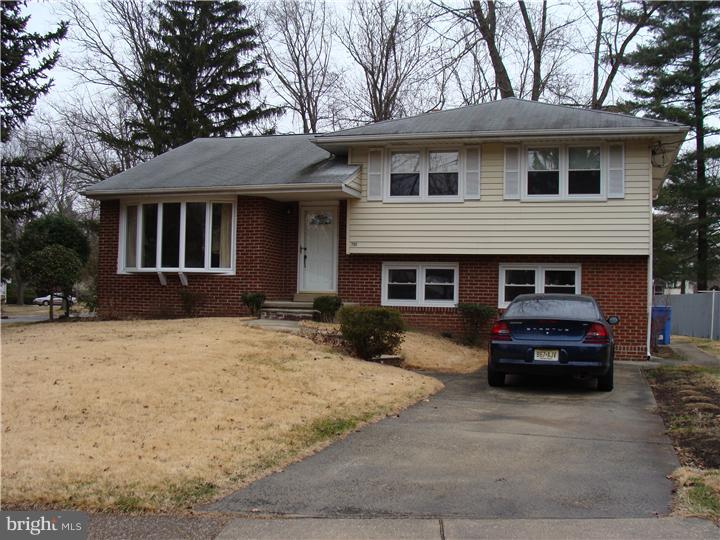 701 Kingston Road Cherry Hill, NJ 08034 - Photo 1 of 15 Front Yard