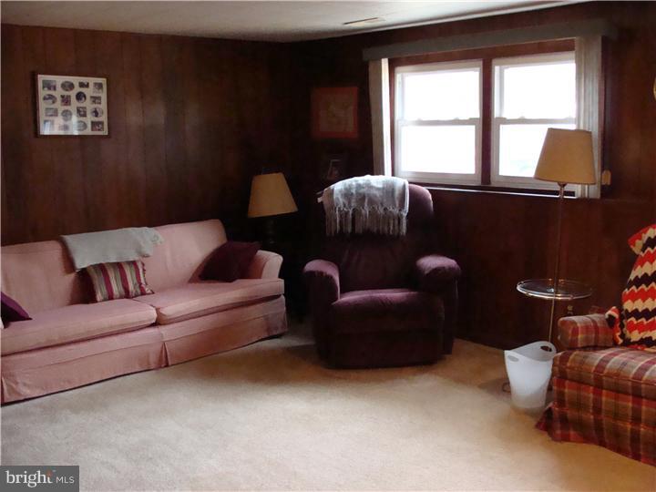 701 Kingston Road Cherry Hill, NJ 08034 - Photo 7 of 15 Family Room