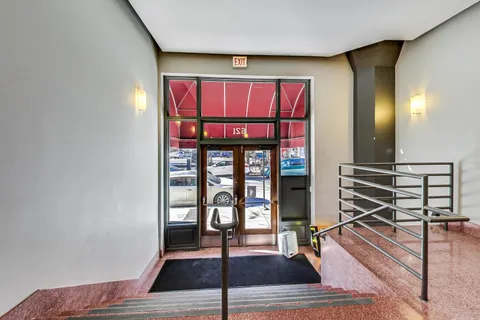 $250,000 | 621 South Plymouth Court, Unit 308, Chicago, IL 60605
