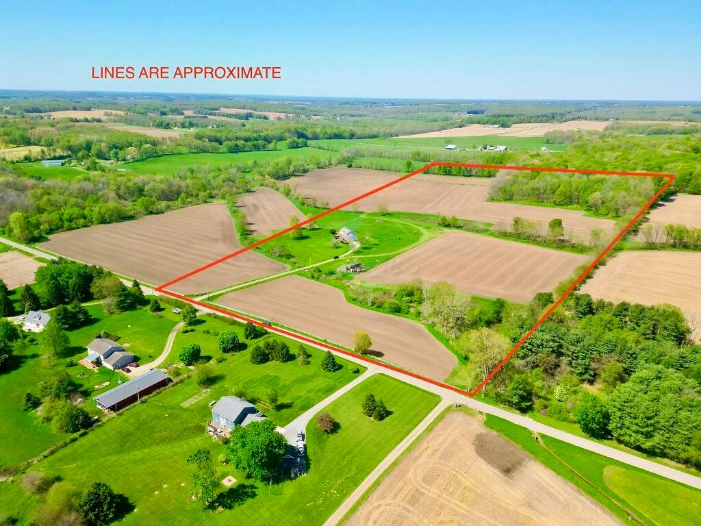 8381 Horn Road Gambier, OH 43022 - Photo 10 of 36 2-2