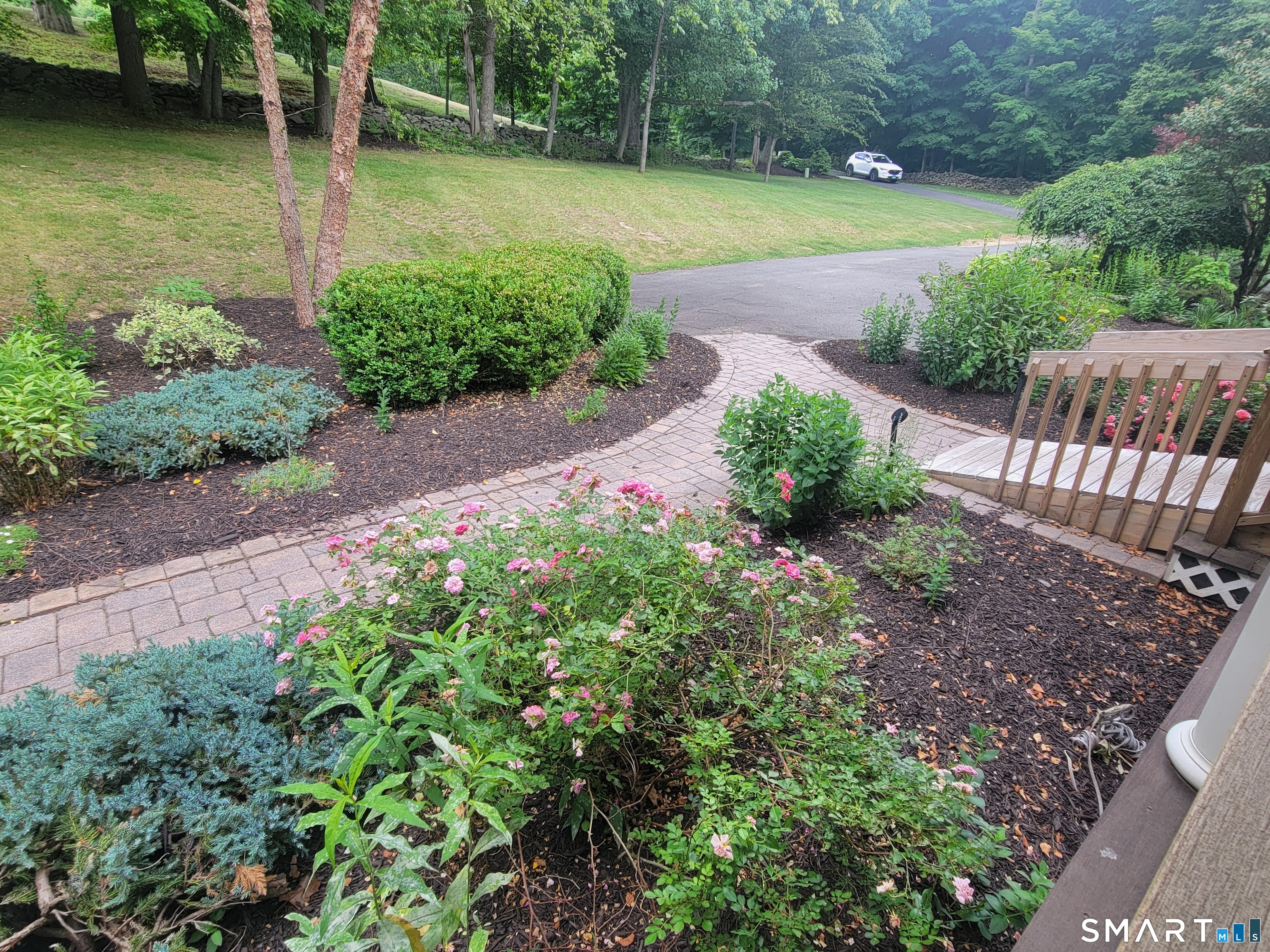 11 Gopher Road Newtown, CT 06470 - Photo 12 of 29