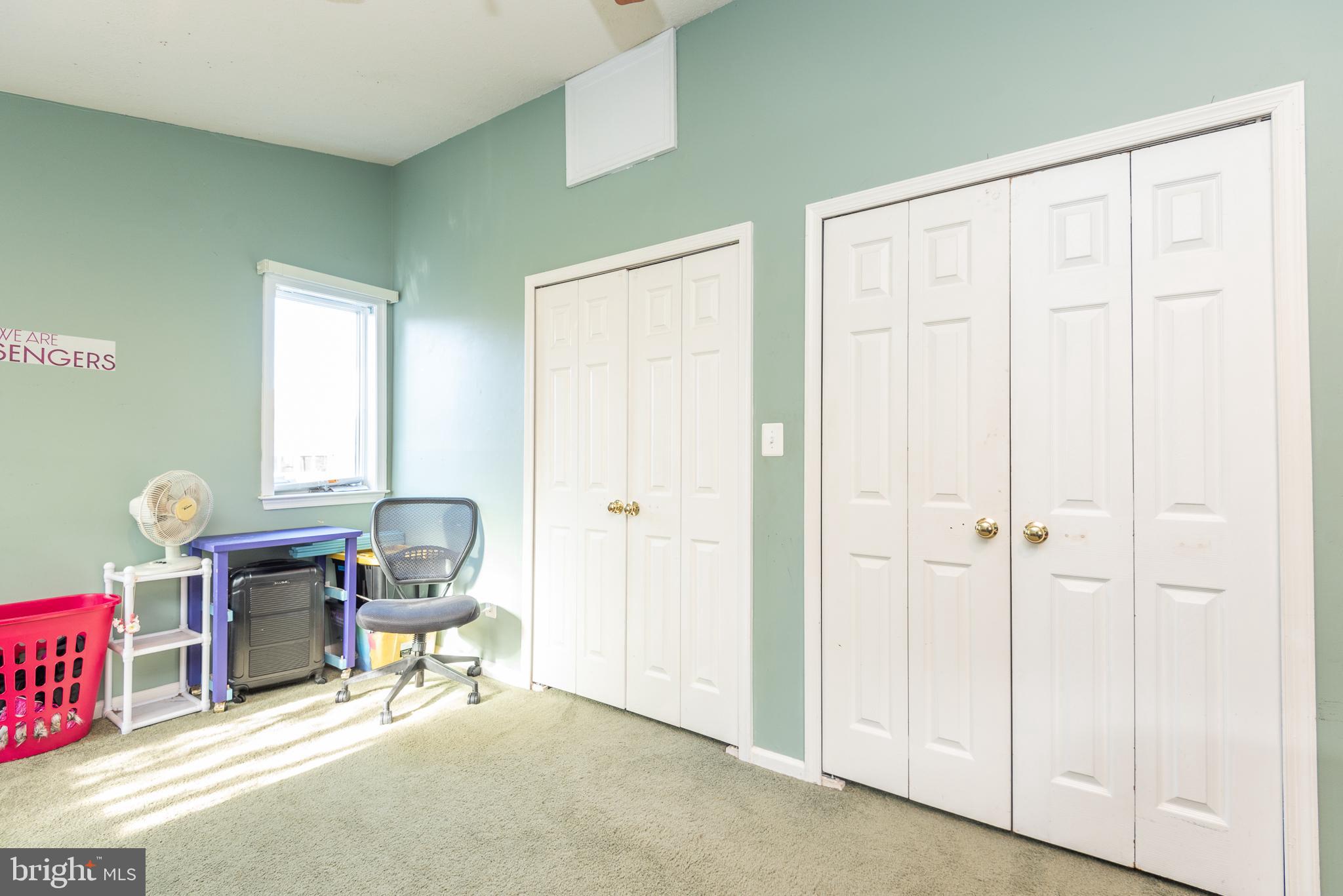 170 Magnolia Road Sterling, VA 20164 - Photo 22 of 35 Gallery Image 22