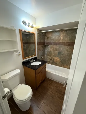 $1,550 | 9220 South Kilbourn Avenue, Unit 1S, Oak Lawn, IL 60453