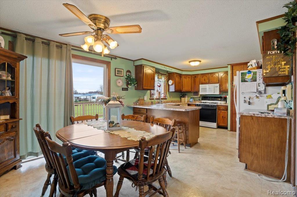 5993 Birch Run Road Millington, MI 48746 - Photo 12 of 51