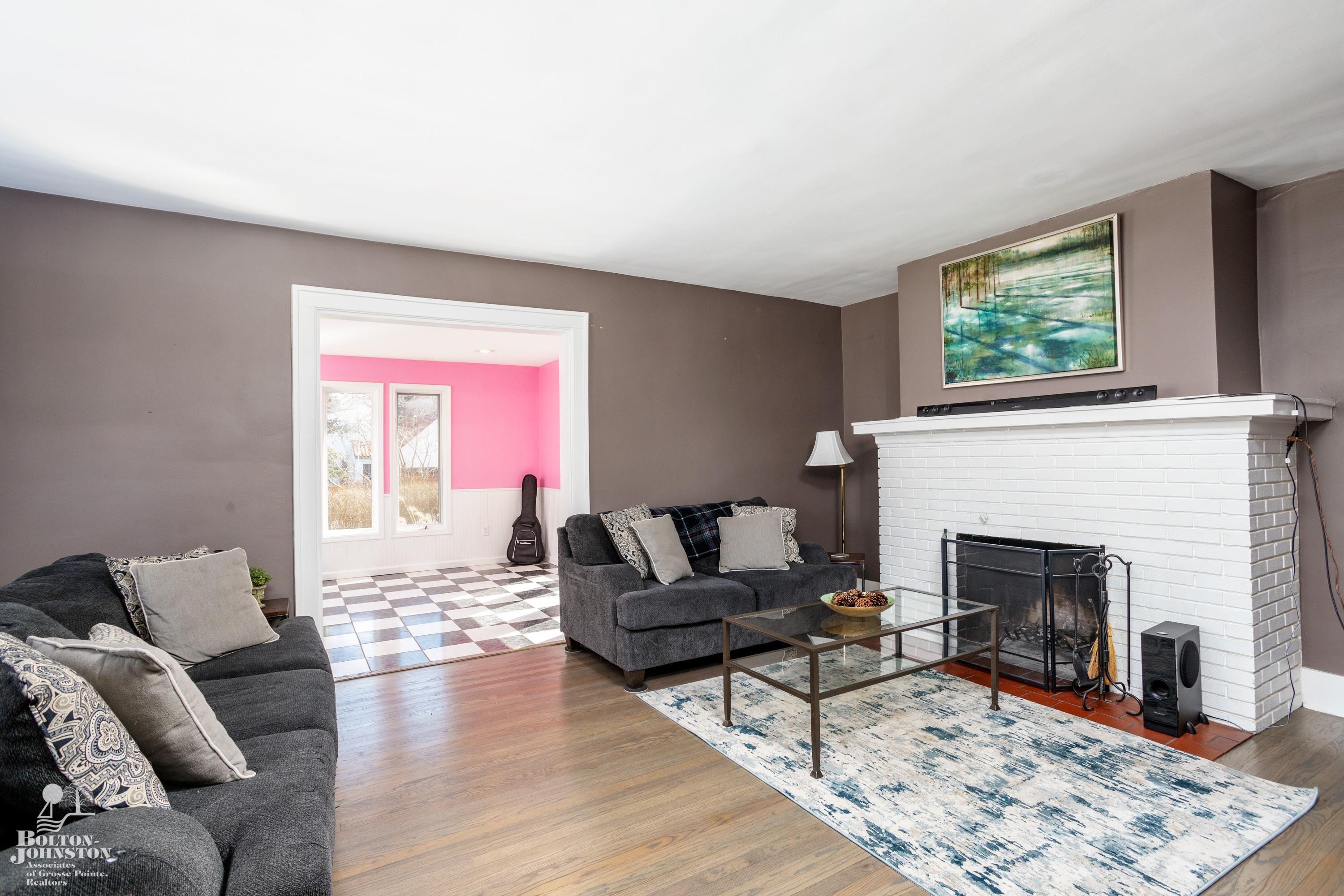 1497 Hawthorne Road Grosse Pointe Woods, MI 48236 - Photo 17 of 52