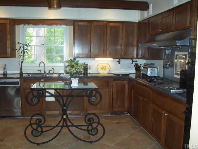 3822 Regent Road Durham, NC 27707 - Photo 5 of 10 Kitchen with appliance upgrade
