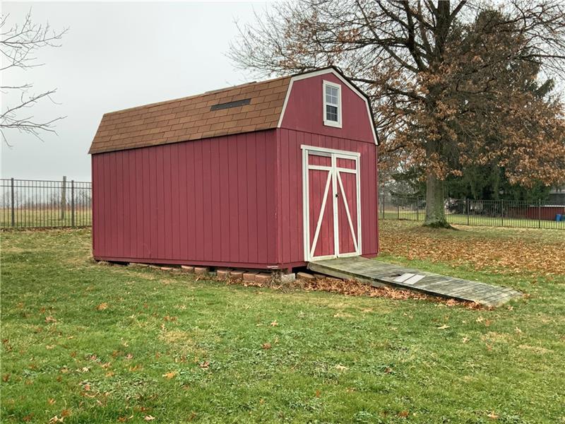 274 Malone Ridge Road Washington, PA 15301 - Photo 4 of 25 Storage Shed For Toys or Lawn Equipment