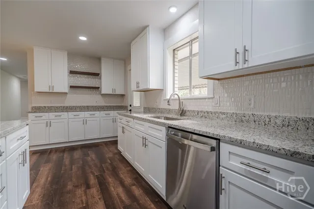 $325,000 | 75 Woodlawn Drive, Jesup, GA 31545