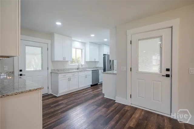 $325,000 | 75 Woodlawn Drive, Jesup, GA 31545