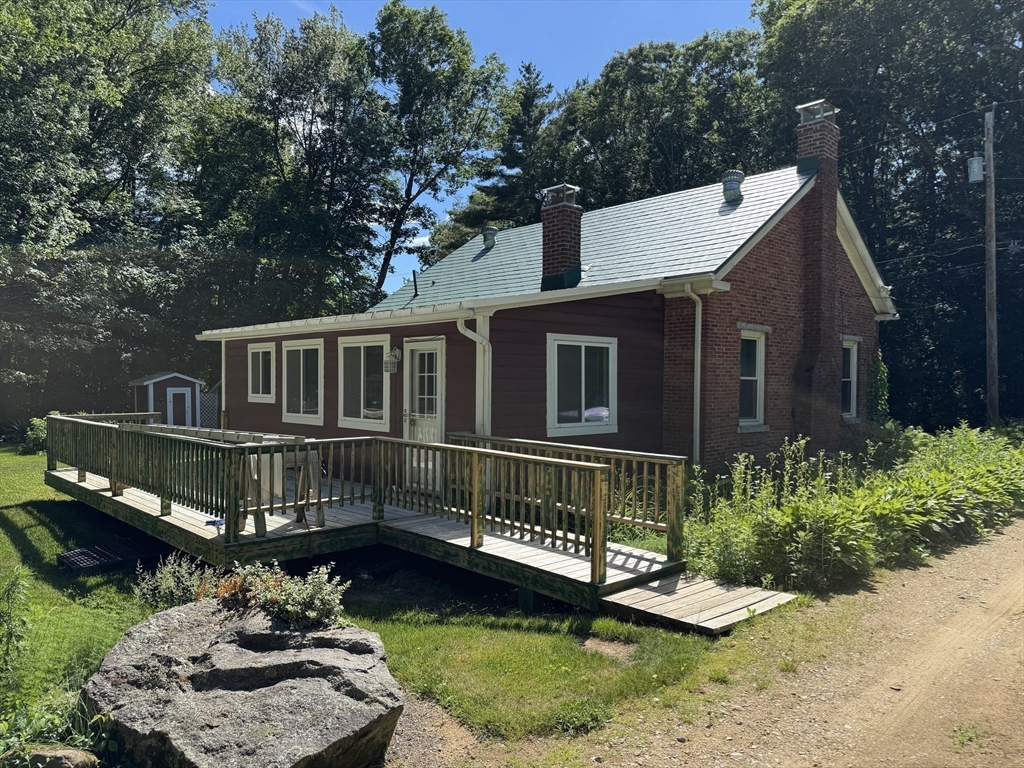 183 West Sturbridge Road East Brookfield, MA 01515 - Photo 10 of 20