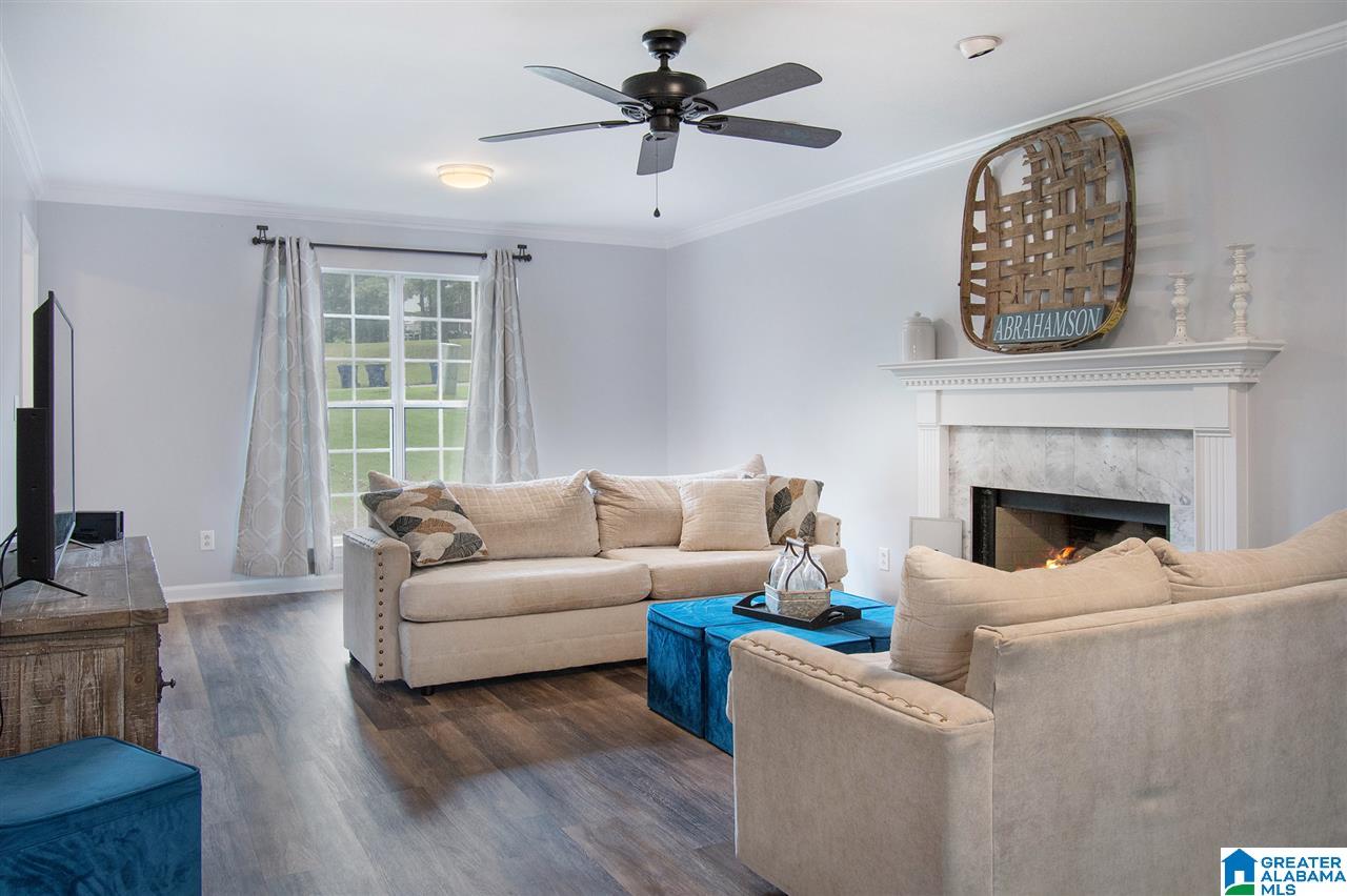 105 Forest Hills Terrace Alabaster, AL 35007 - Photo 4 of 25