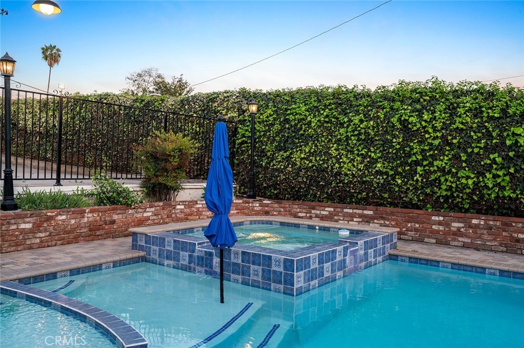 5487 Cadbury Road Whittier, CA 90601 - Photo 41 of 73 a backyard of a house with lots of green space